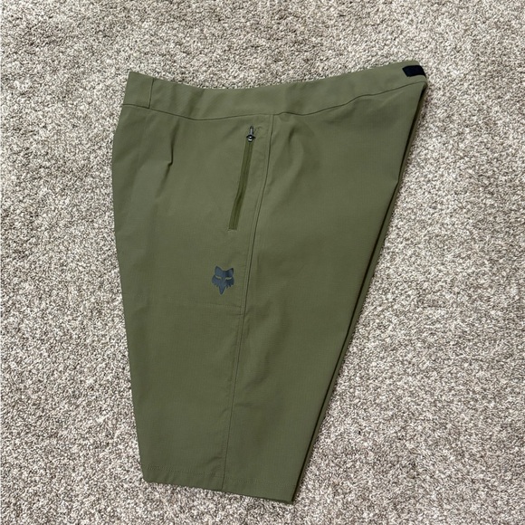 Fox Racing Ranger Lite 20 Mens MTB Mountain Bike Shorts w/Liner Olive Green 38 - Picture 4 of 5